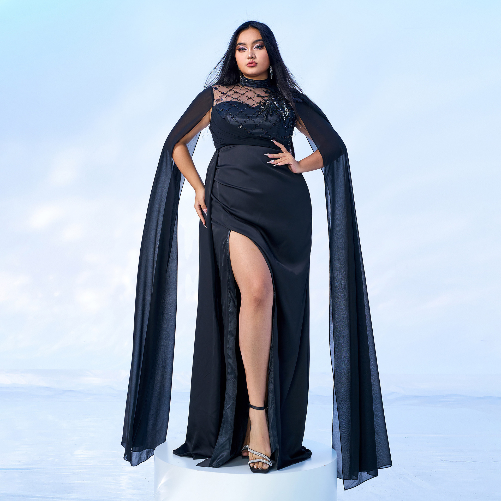 Plus Size Women's Long Round Neck Cape Banquet Slim Sequin Evening Gown Dress