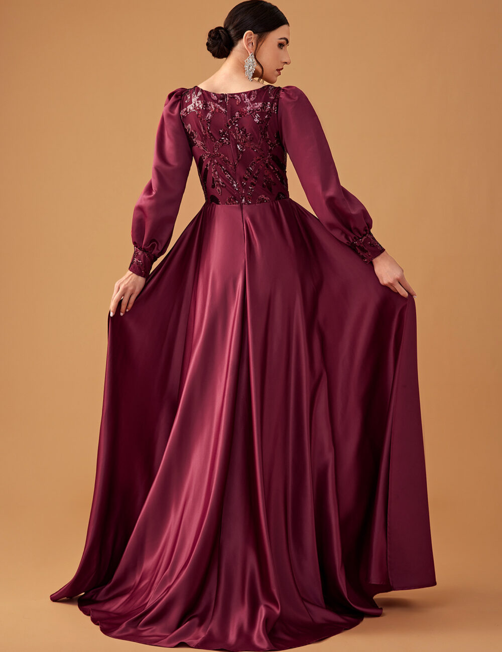 Women's Banquet Evening Dress Elegant Sequin Printed Satin Cape Lantern Sleeve Party Evening Dress - Image 4