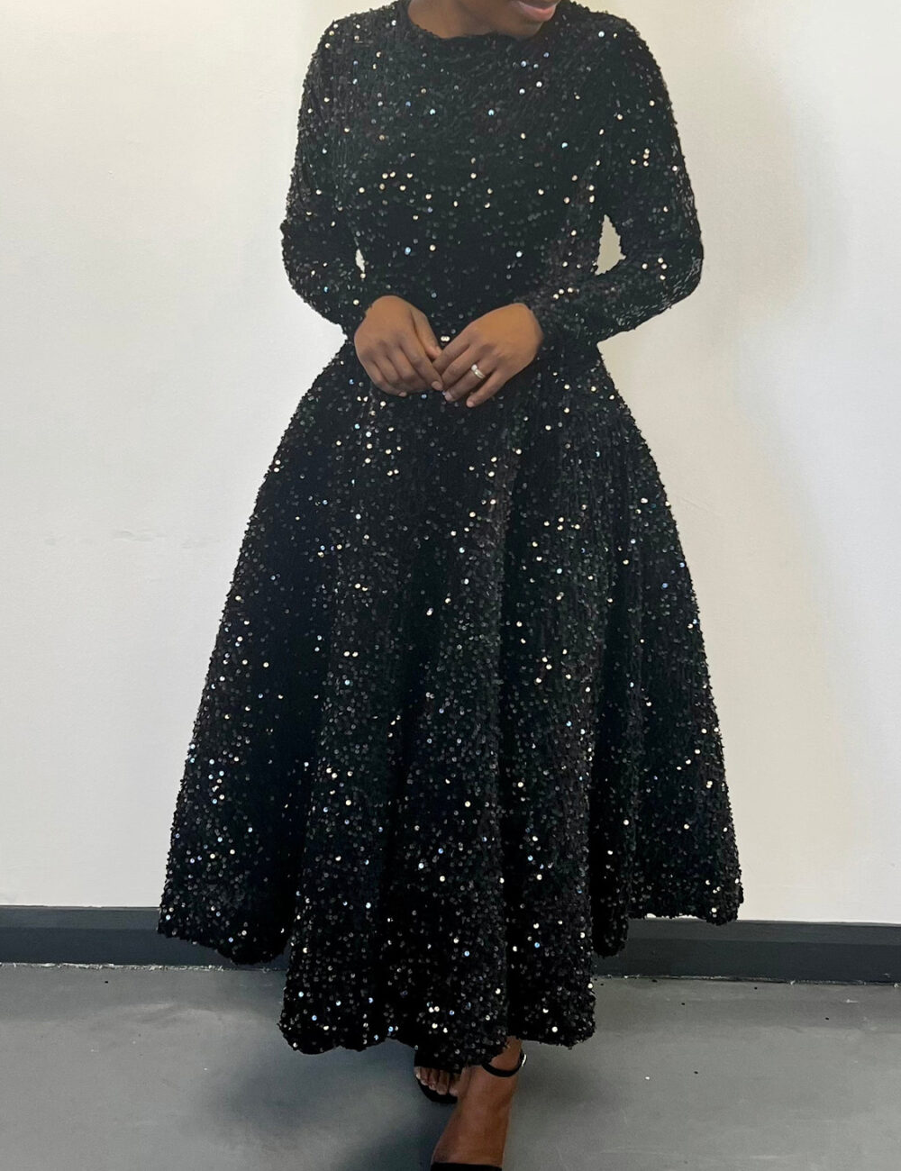 D469 New cross-border women's round neck long sleeves solid color sequins high waist temperament medium and long dress European and American dress - Image 4