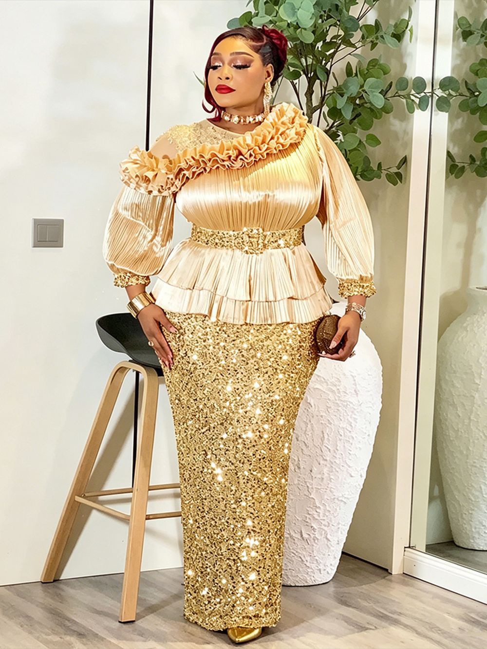 LUXURIOUS FIGURE-HUGGING DRESS FOR PLUS-SIZE WOMEN, EUROPEAN AND AMERICAN STYLE, WITH SEQUINS AND PLEATS, SUITABLE FOR AFRICAN CROSS-BORDER E-COMMERCE AND ALIEXPRESS